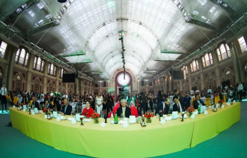 中旅會(huì)展圓滿承辦3600人英國(guó)研討會(huì)