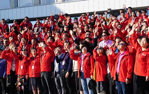 中旅會(huì)展圓滿承辦3000人白俄羅斯研討會(huì)